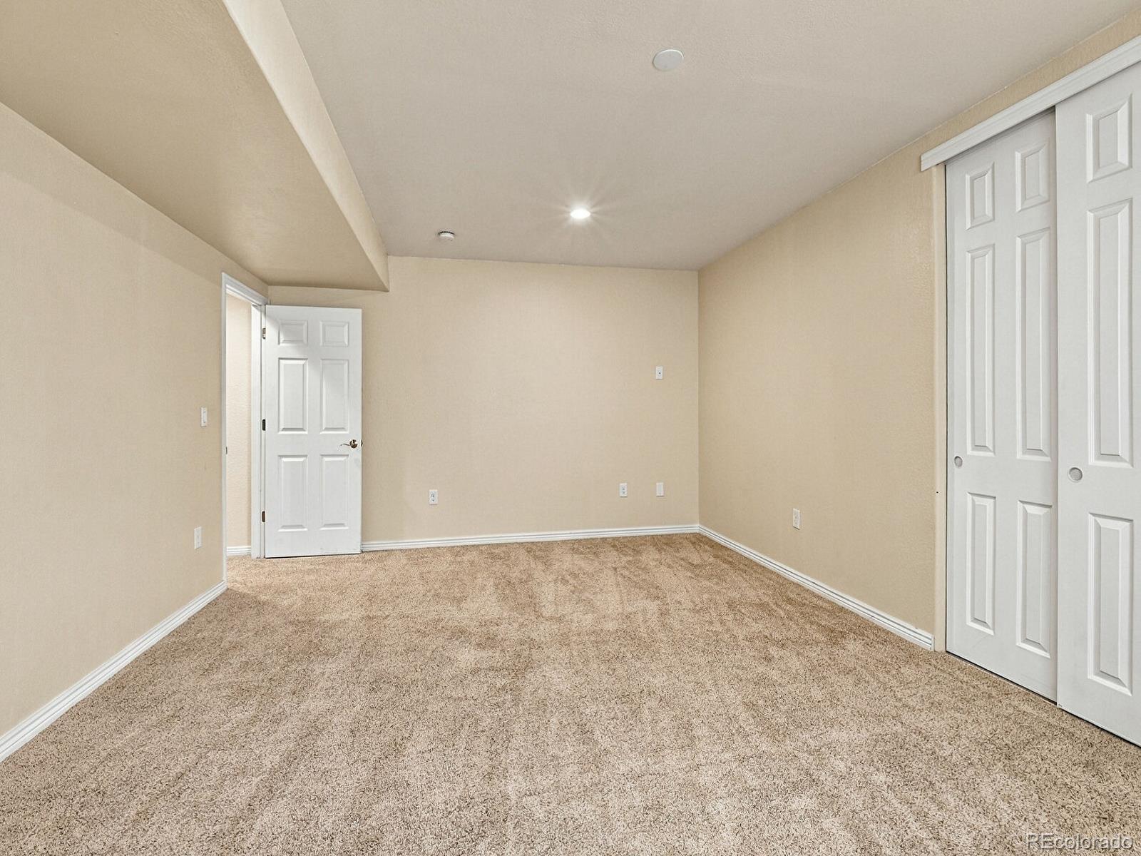 MLS Image #26 for 4545 s monaco street,denver, Colorado