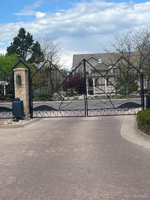 MLS Image #42 for 4545 s monaco street,denver, Colorado