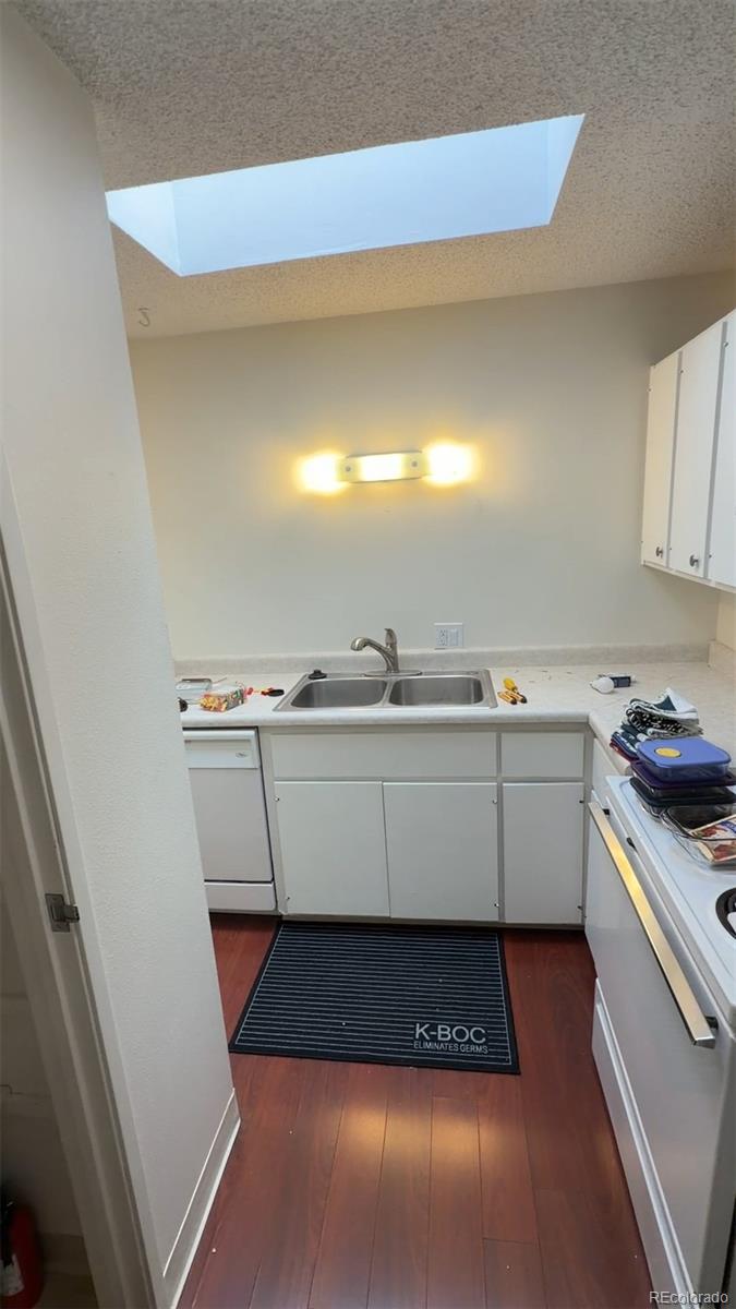 MLS Image #3 for 2835 s monaco street parkway 4-302,denver, Colorado