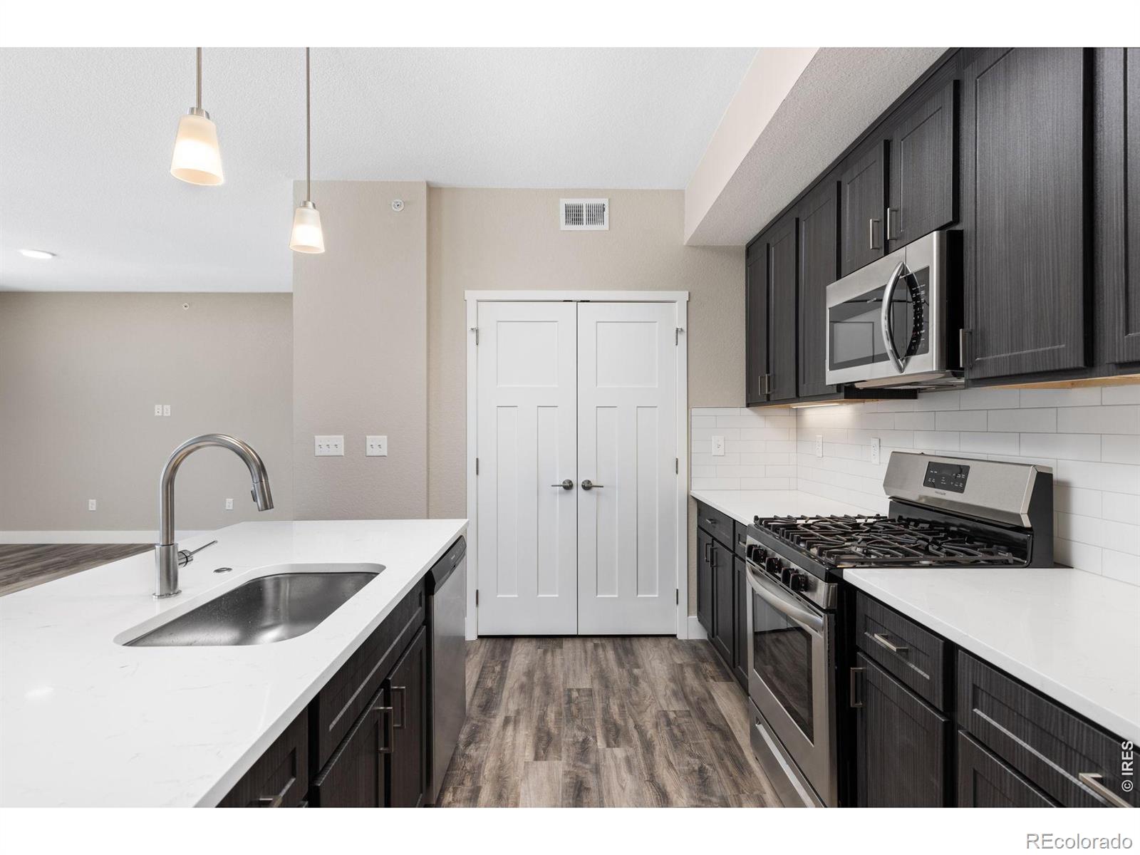 MLS Image #2 for 290 s cherrywood drive,lafayette, Colorado