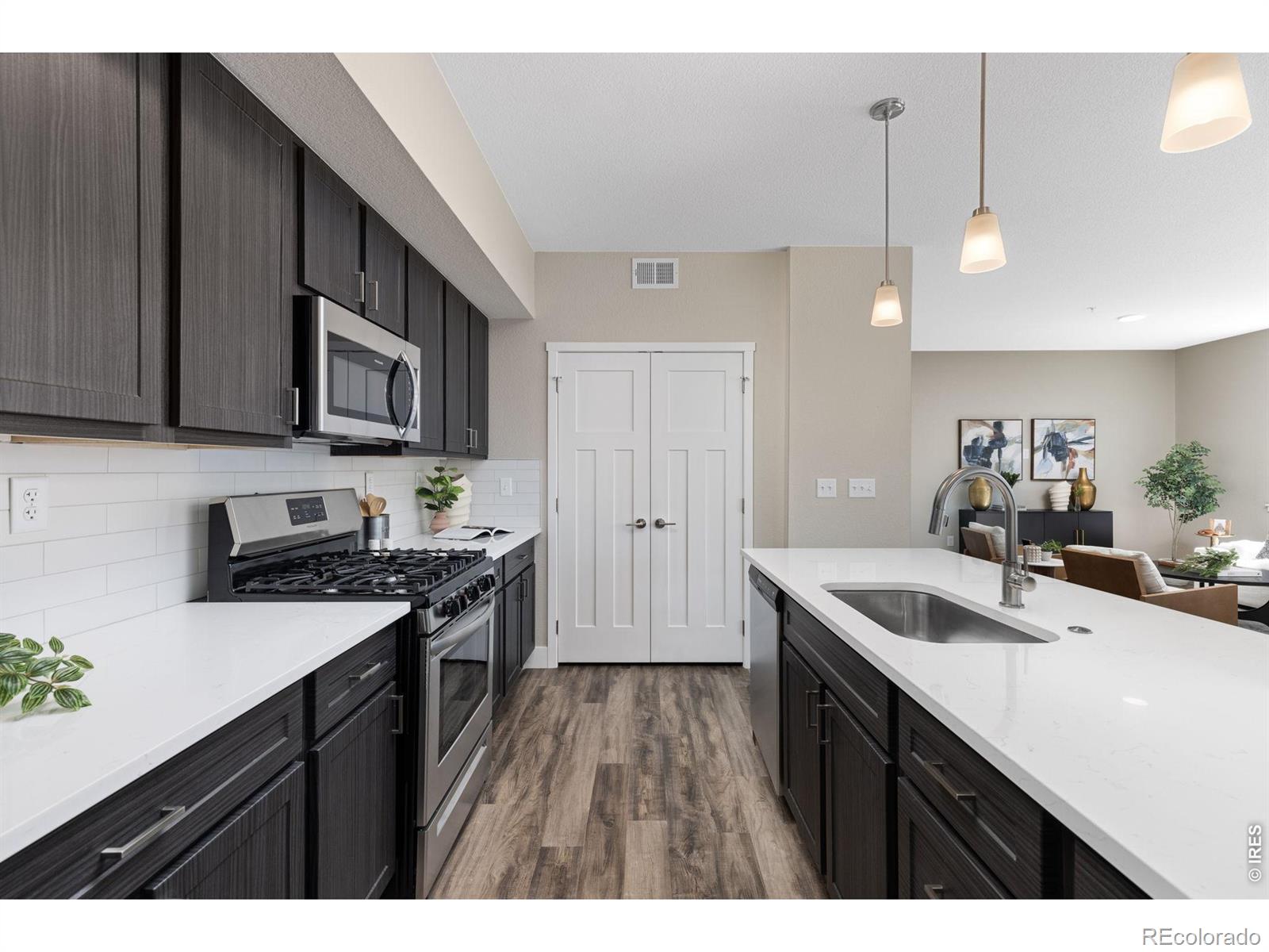 MLS Image #4 for 290 s cherrywood drive,lafayette, Colorado