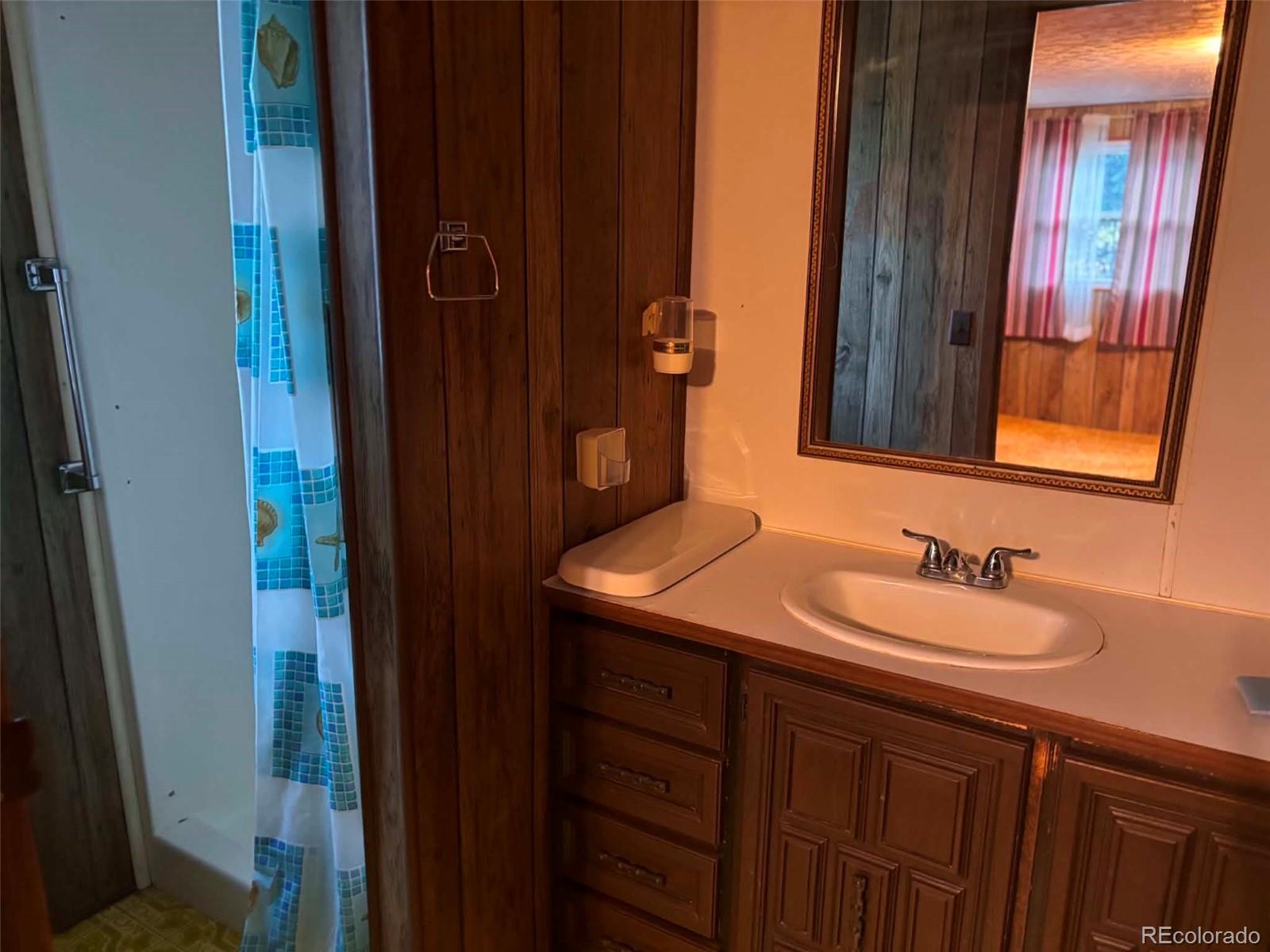 MLS Image #13 for 660  m street,penrose, Colorado