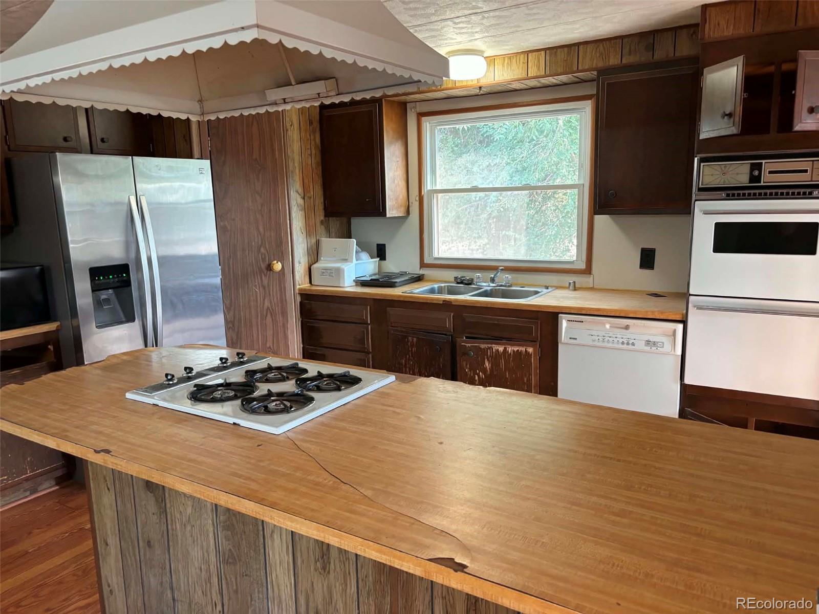 MLS Image #5 for 660  m street,penrose, Colorado
