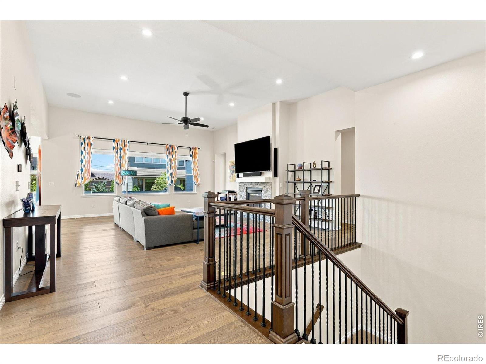 MLS Image #6 for 15993  swan mountain drive,broomfield, Colorado