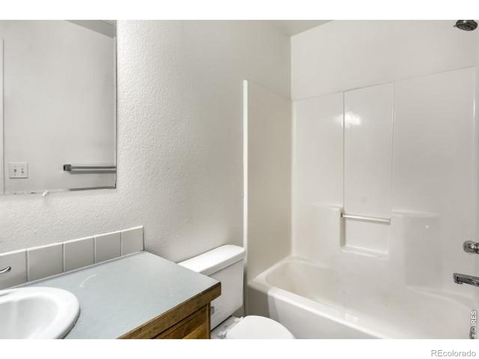 MLS Image #11 for 3009  armadillo court,evans, Colorado