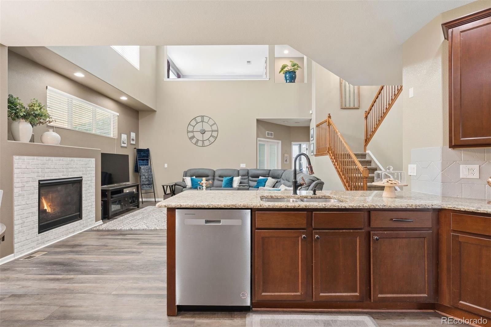 MLS Image #11 for 15122  fillmore way,thornton, Colorado
