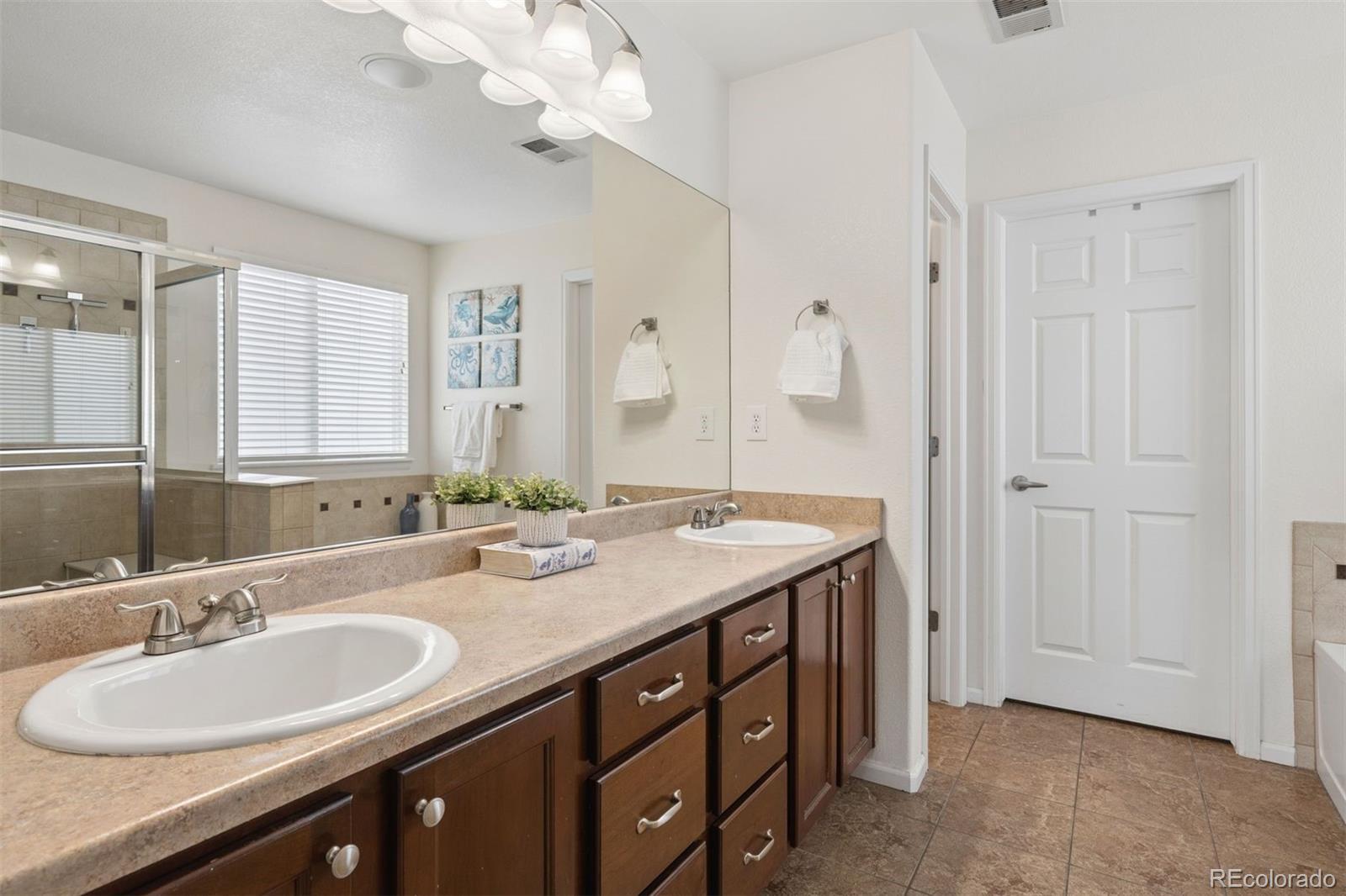 MLS Image #20 for 15122  fillmore way,thornton, Colorado