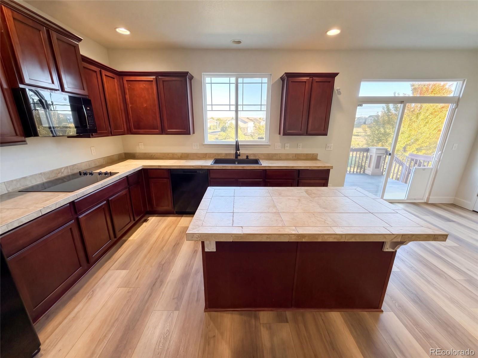 MLS Image #1 for 5406 s fultondale way,aurora, Colorado