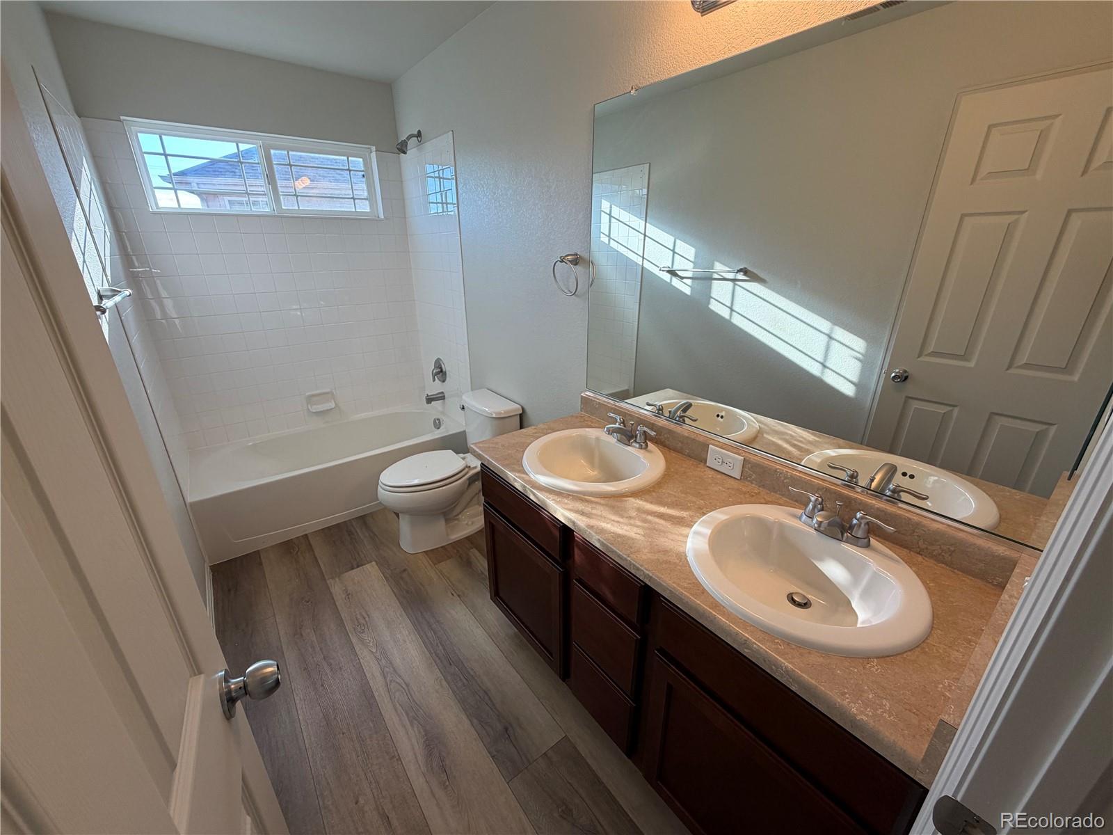 MLS Image #36 for 5406 s fultondale way,aurora, Colorado