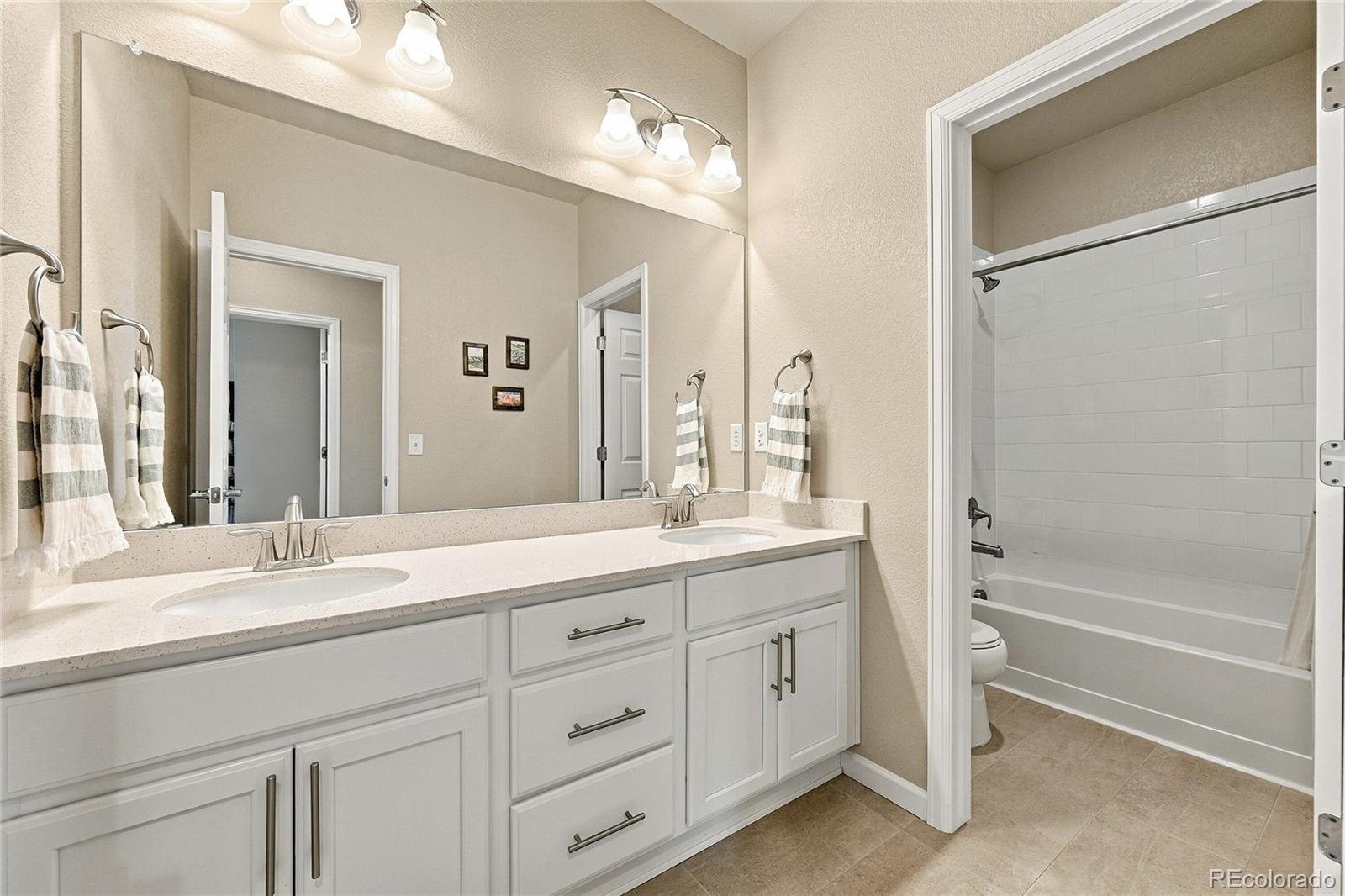 MLS Image #32 for 318  orion circle,erie, Colorado