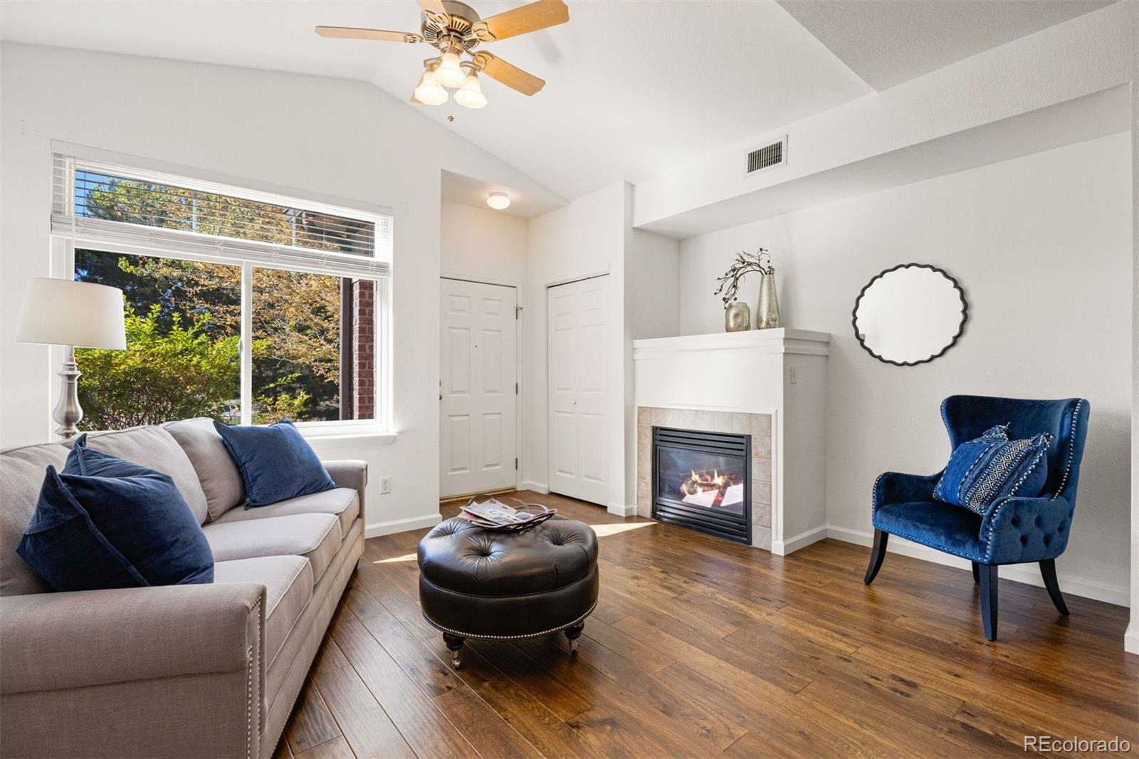 MLS Image #2 for 6442  silver mesa drive d,highlands ranch, Colorado