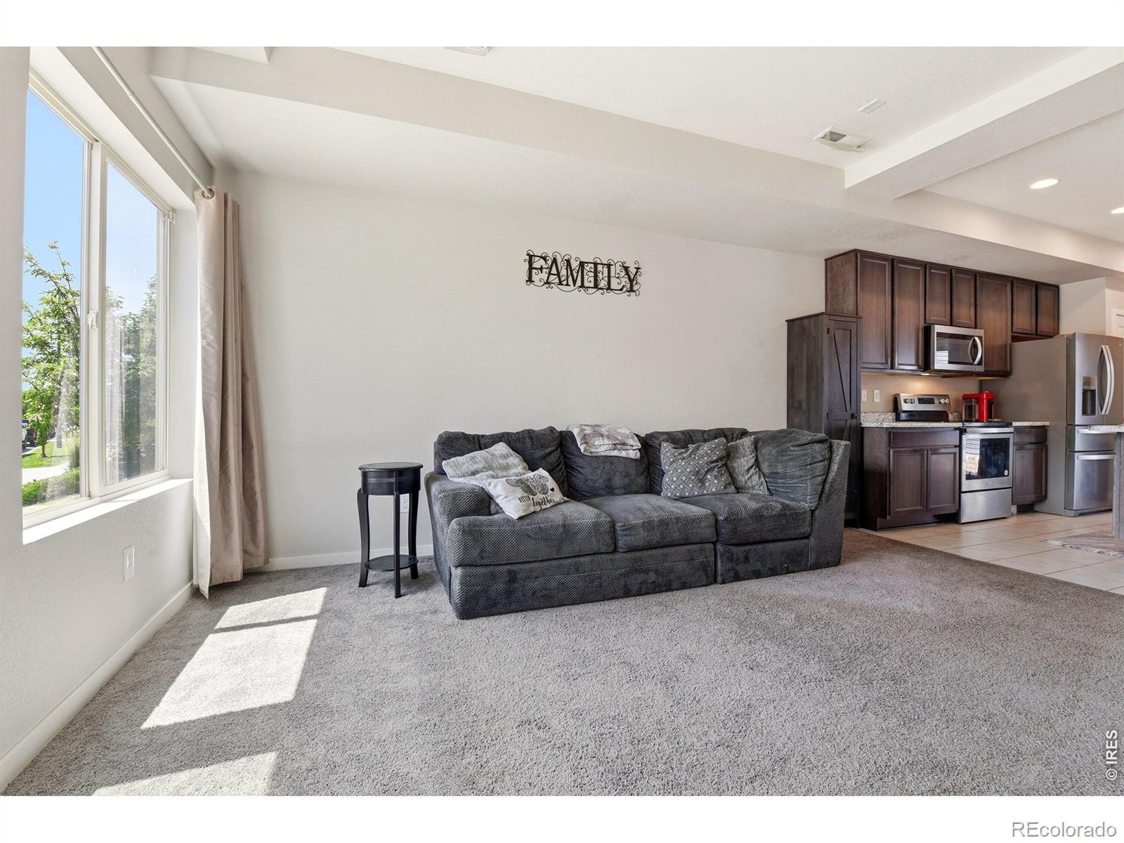 MLS Image #12 for 17975 e 54th avenue,denver, Colorado