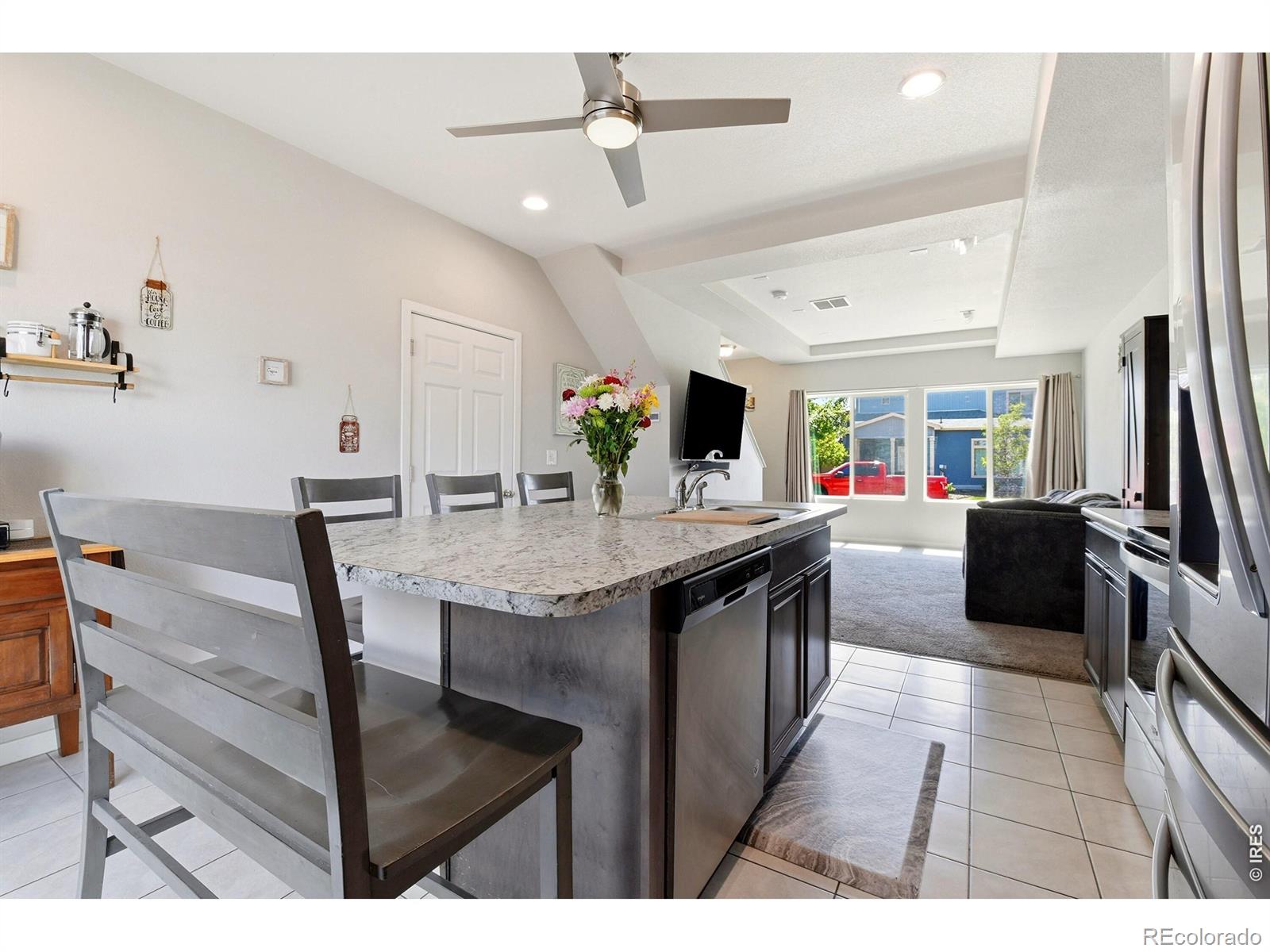 MLS Image #7 for 17975 e 54th avenue,denver, Colorado