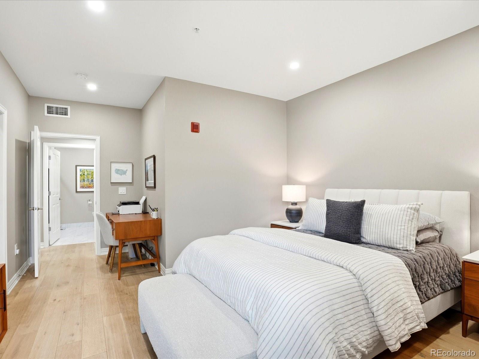 MLS Image #13 for 2700 e cherry creek s drive,denver, Colorado