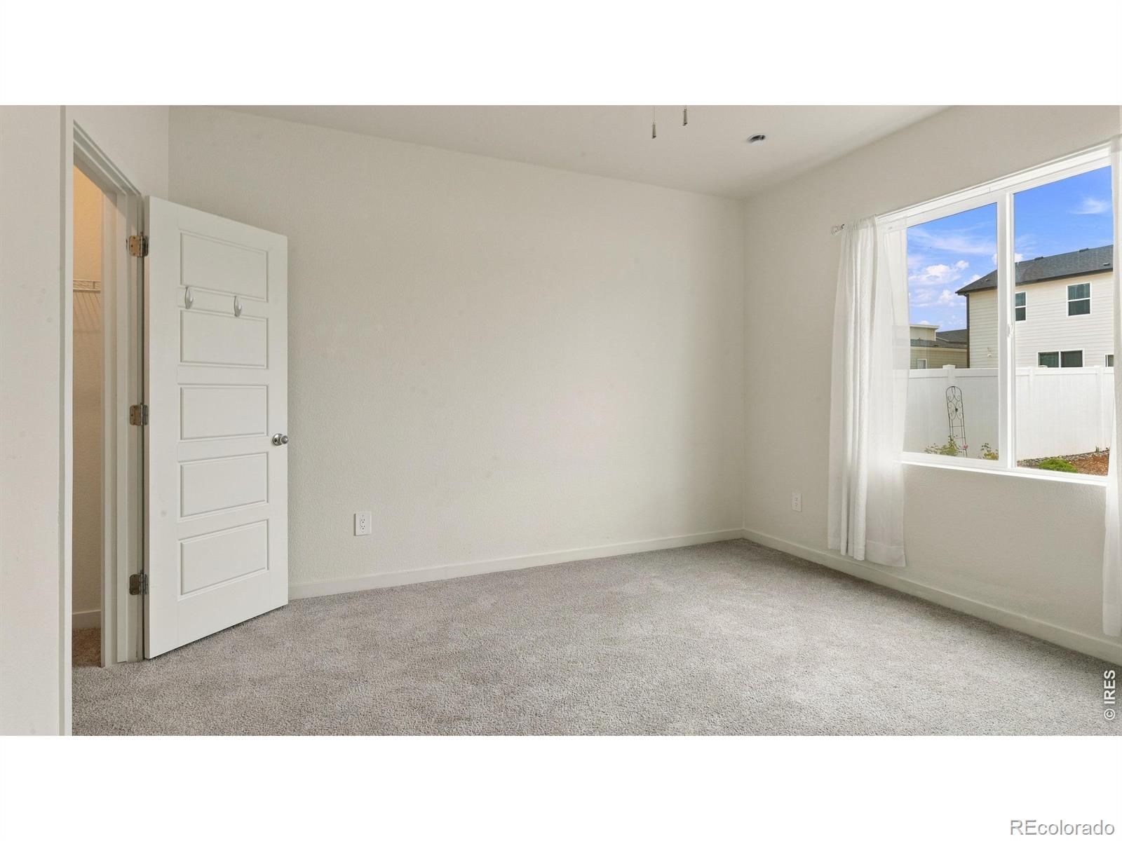 MLS Image #9 for 3605  kenai street,evans, Colorado