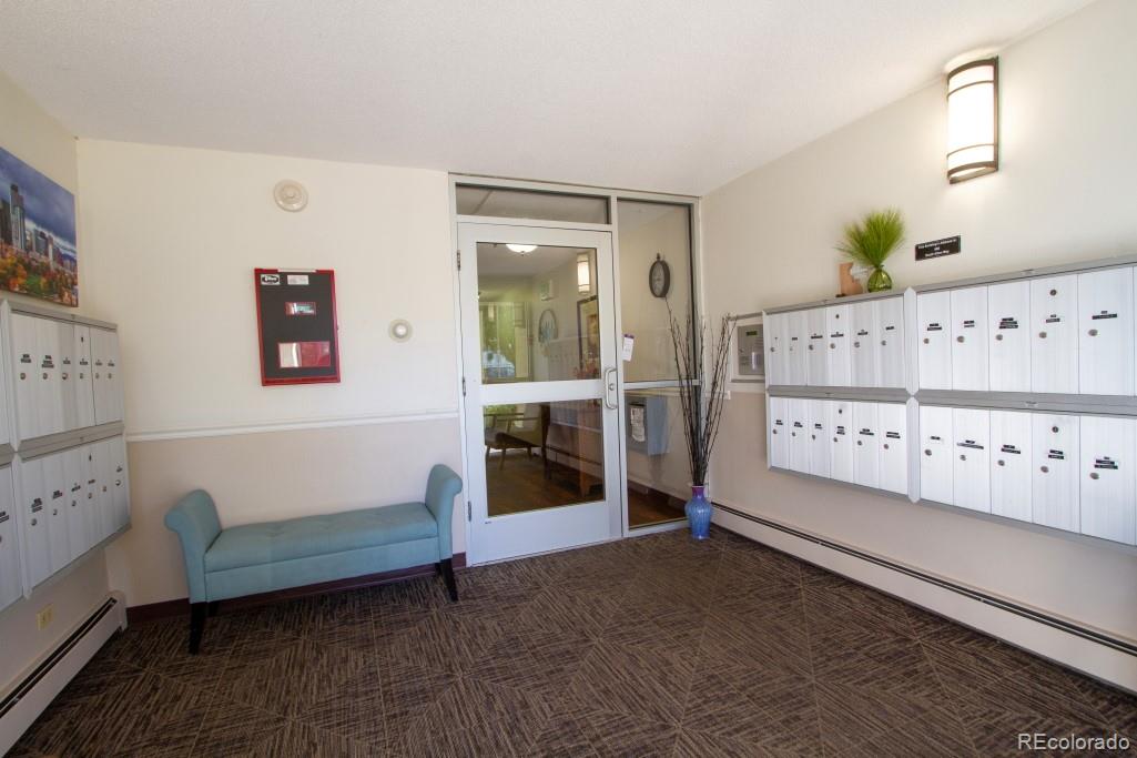 MLS Image #2 for 660 s alton way 4a,denver, Colorado