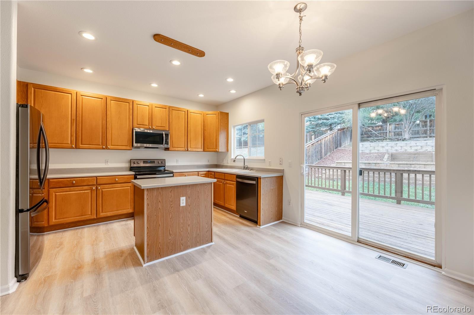 MLS Image #5 for 9692  sun meadow street,highlands ranch, Colorado