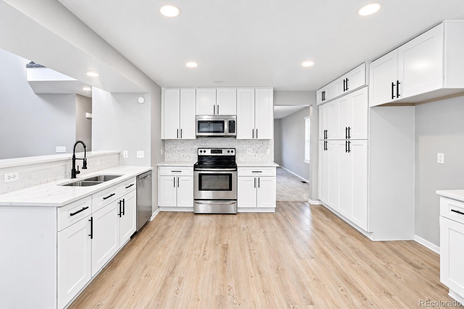 MLS Image #13 for 17032 e wiley place,parker, Colorado