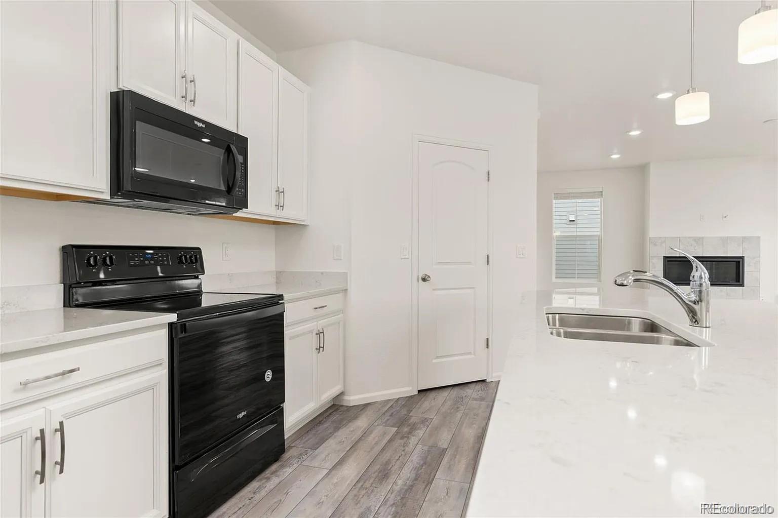 MLS Image #13 for 12882  crane river drive,firestone, Colorado