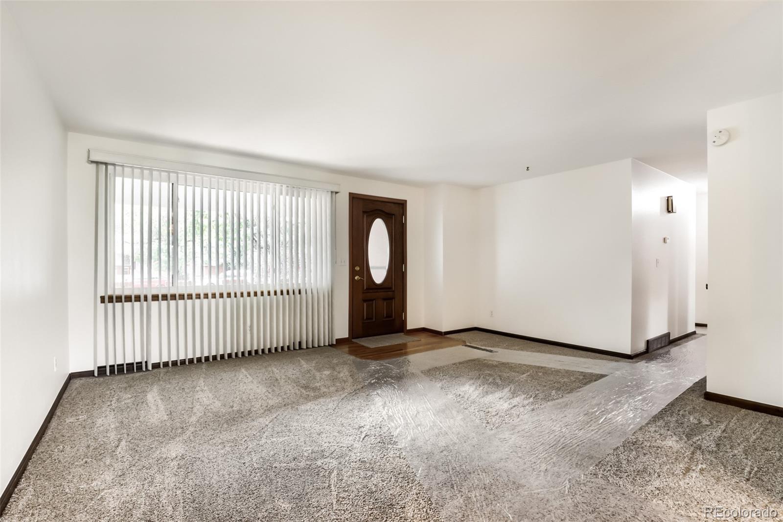 MLS Image #1 for 687 s oswego court,aurora, Colorado