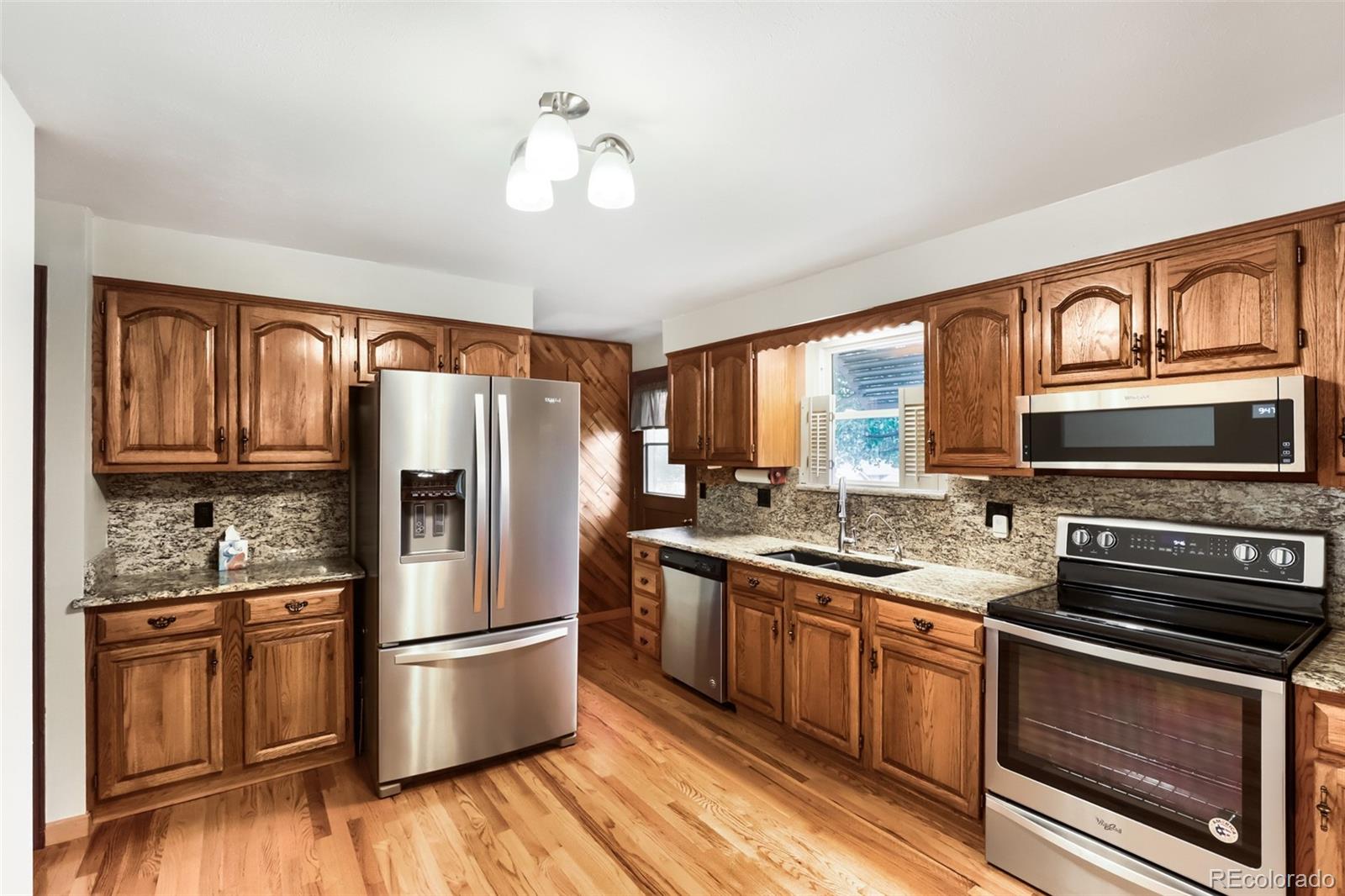MLS Image #4 for 687 s oswego court,aurora, Colorado