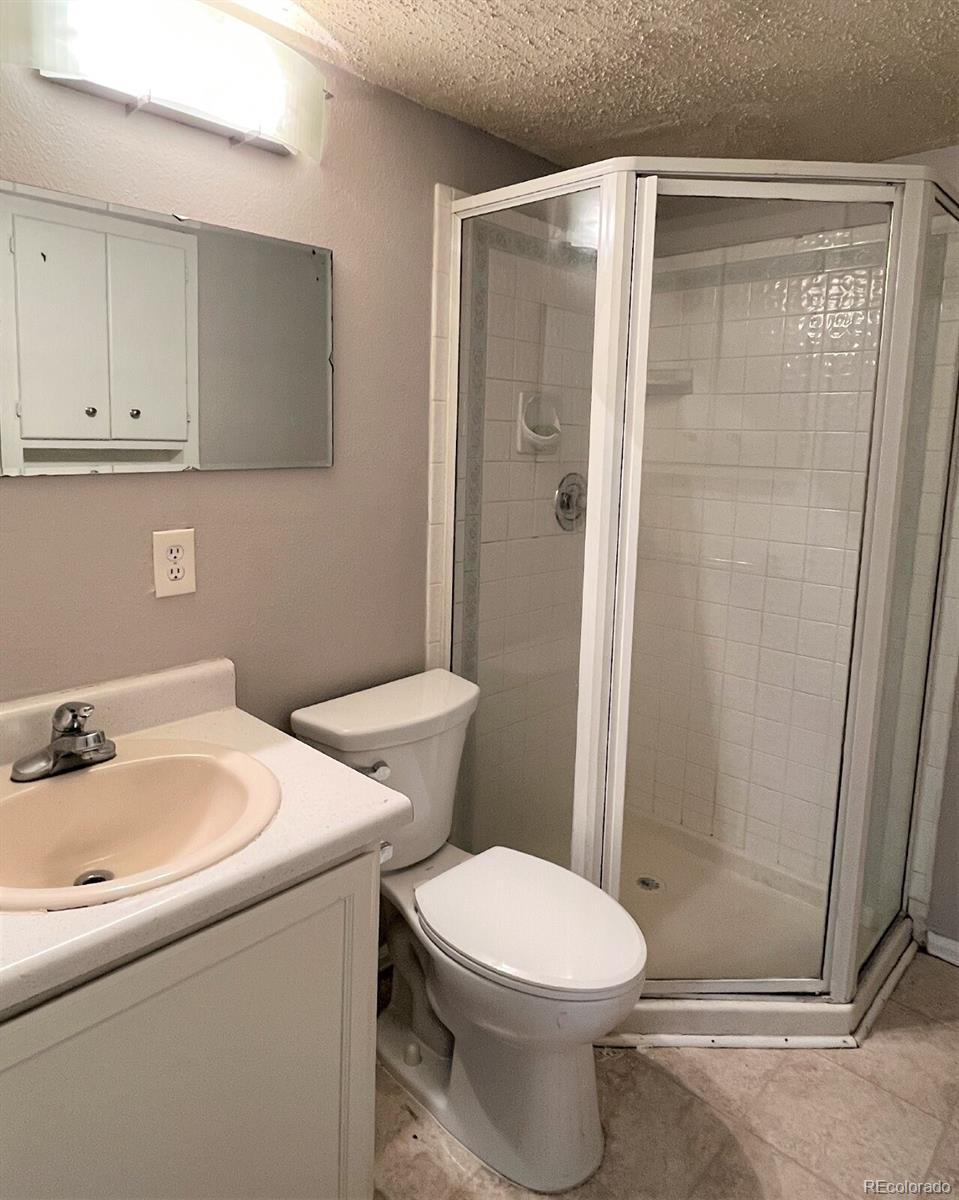 MLS Image #5 for 972 s dearborn way,aurora, Colorado