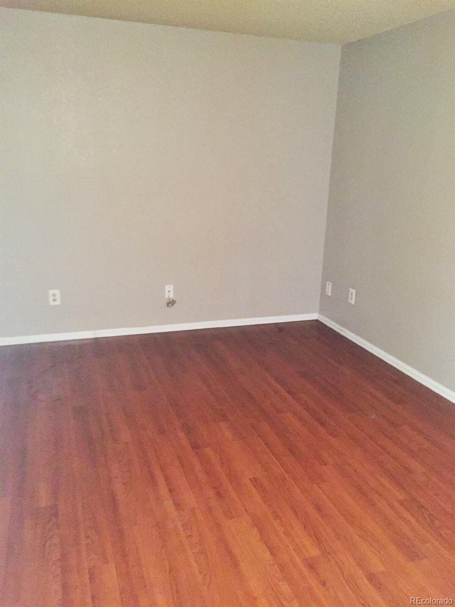 MLS Image #6 for 972 s dearborn way,aurora, Colorado