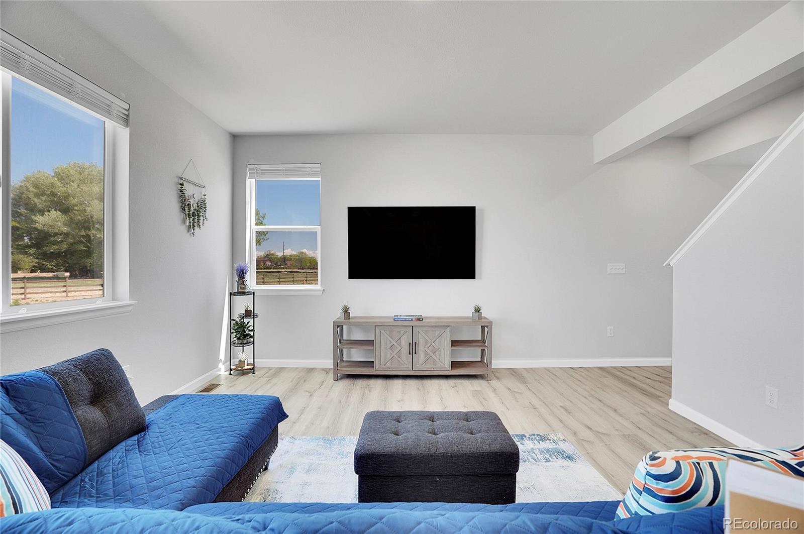 MLS Image #10 for 5901  sunrise place,mead, Colorado