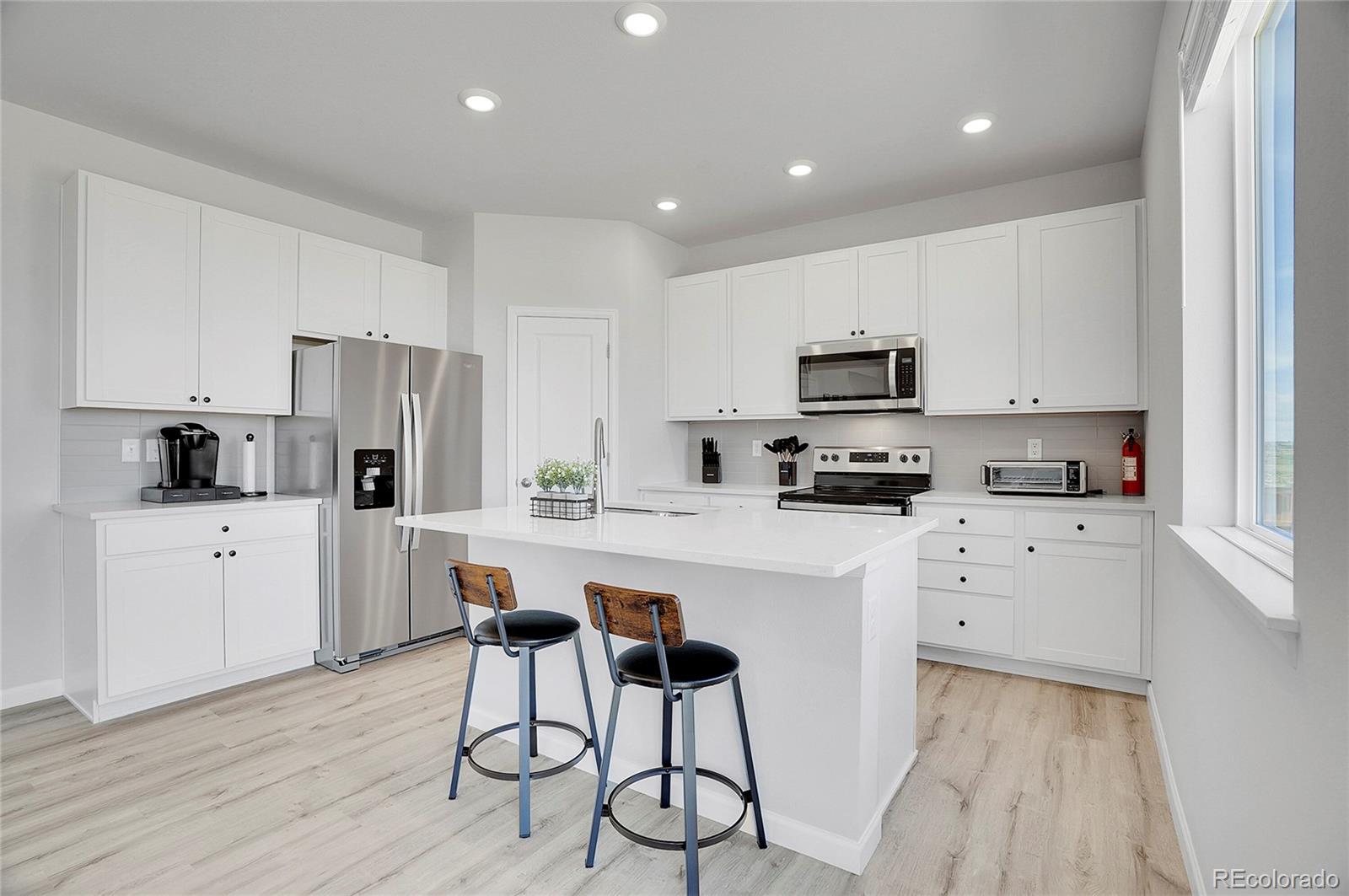MLS Image #14 for 5901  sunrise place,mead, Colorado