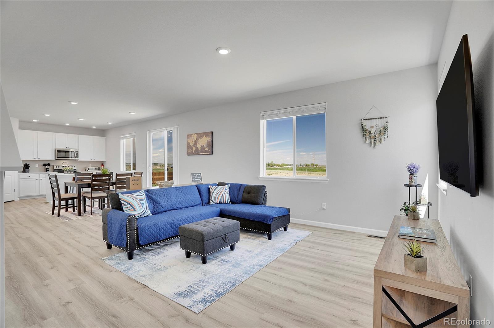 MLS Image #7 for 5901  sunrise place,mead, Colorado