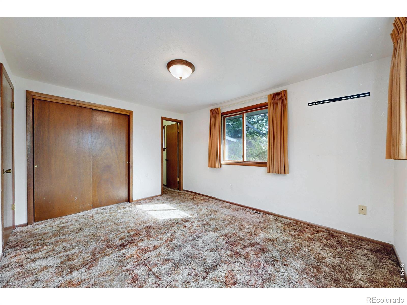 MLS Image #3 for 4844 n sheridan avenue,loveland, Colorado