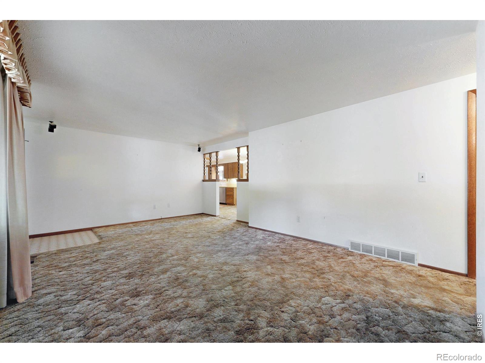 MLS Image #6 for 4844 n sheridan avenue,loveland, Colorado