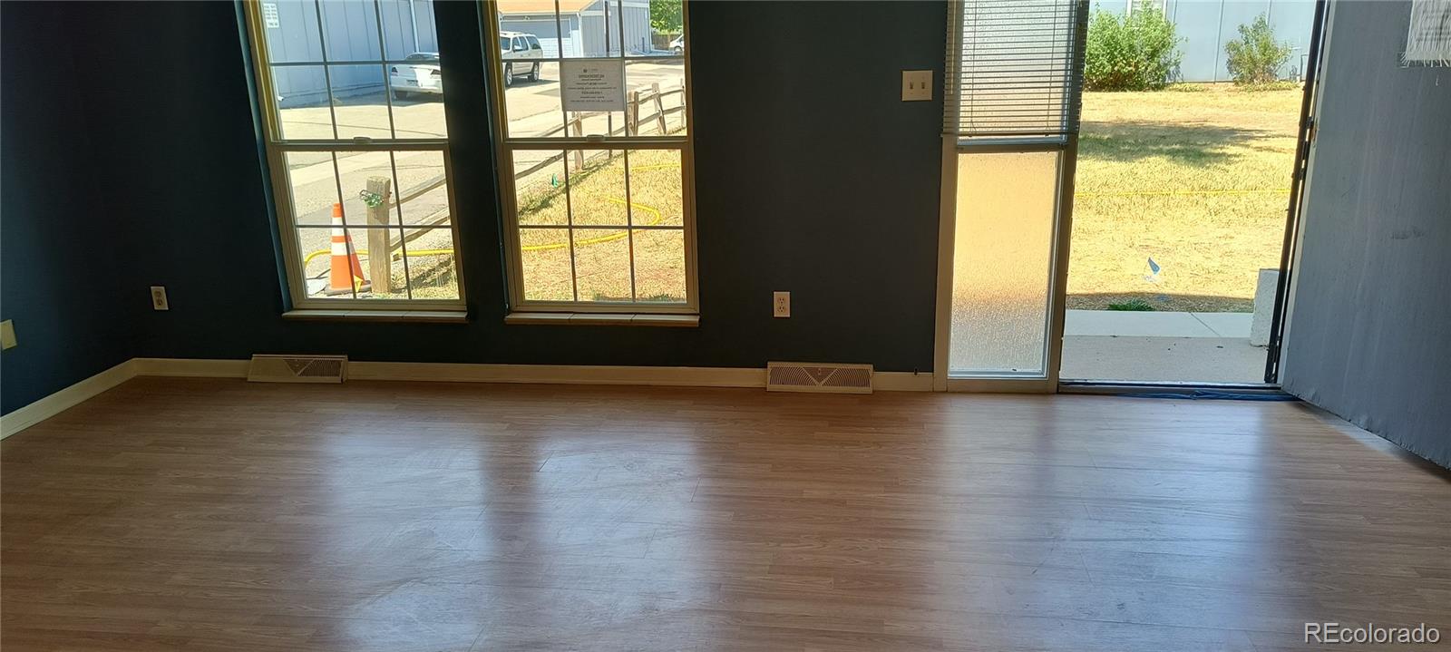 MLS Image #4 for 12061 e 3rd avenue,aurora, Colorado