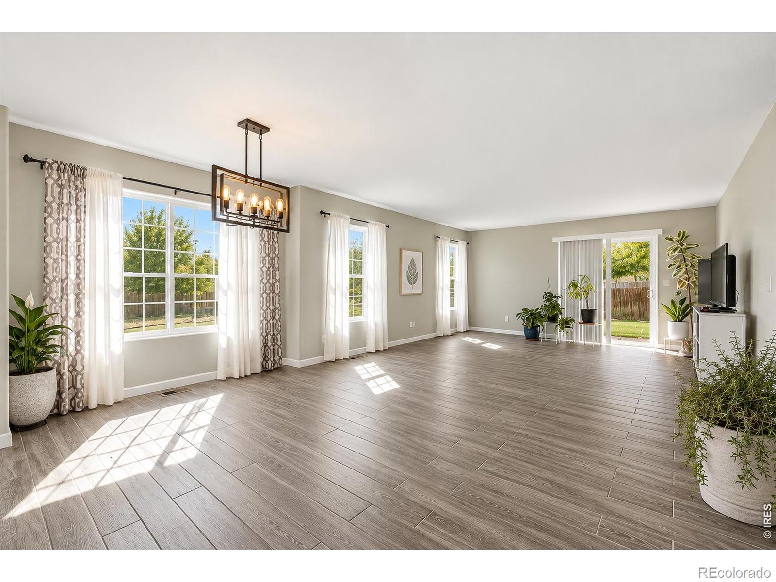 MLS Image #12 for 3131  rio grande avenue,evans, Colorado