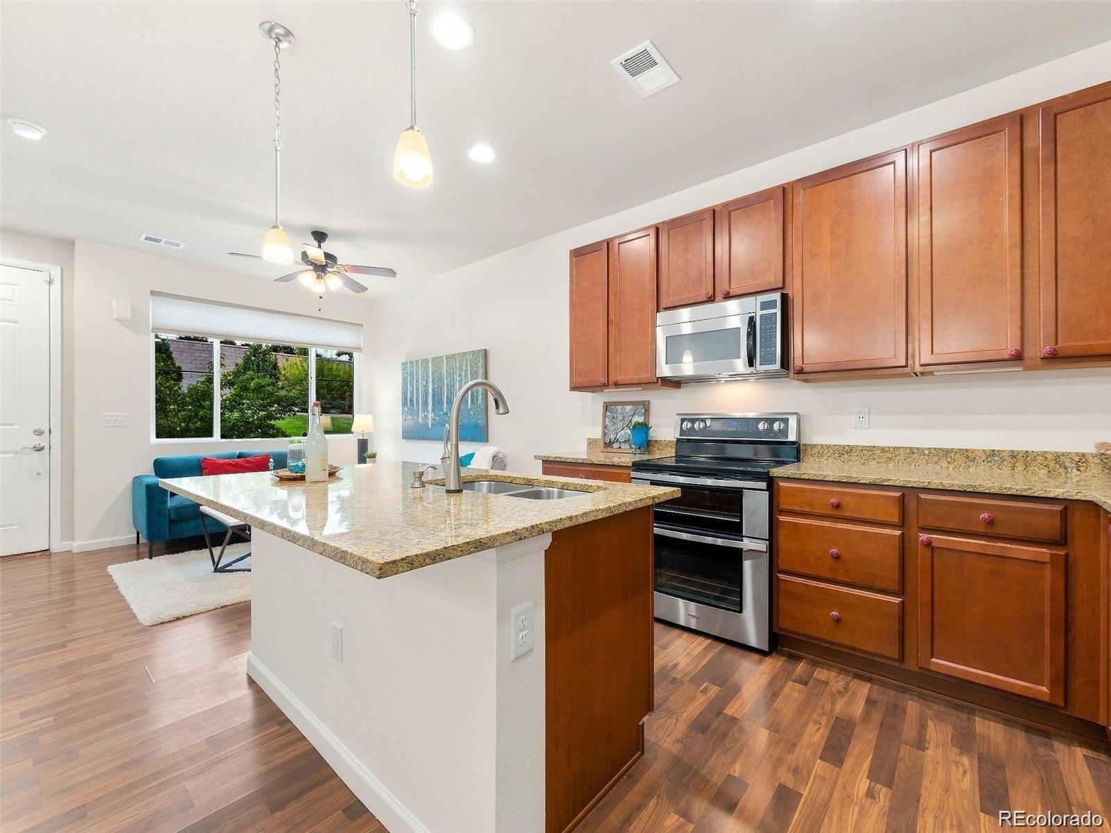 MLS Image #14 for 15526 w 64th loop,arvada, Colorado