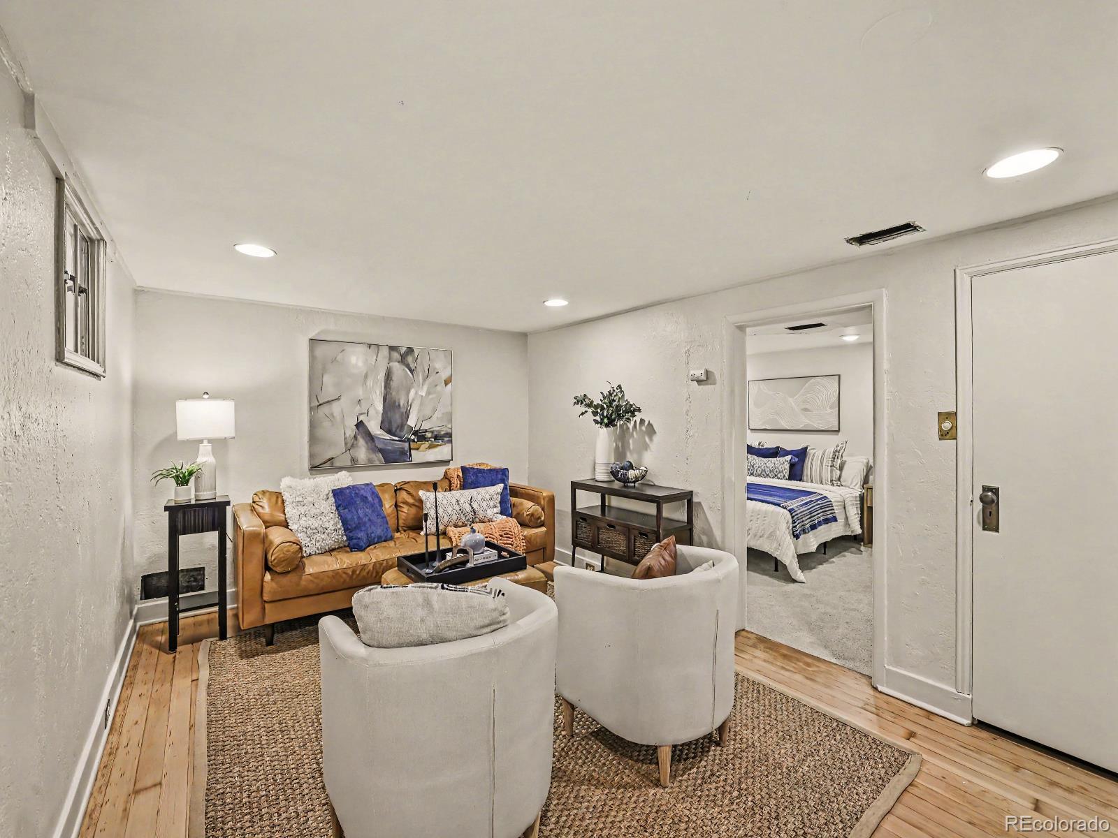 MLS Image #29 for 1853 s grant street,denver, Colorado