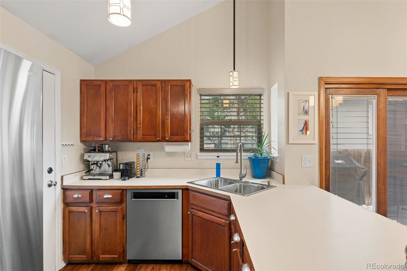 MLS Image #14 for 20490 e 45th avenue,denver, Colorado