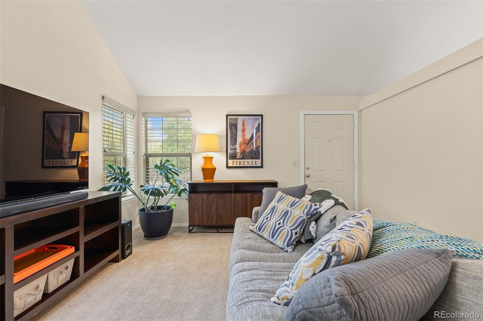 MLS Image #6 for 20490 e 45th avenue,denver, Colorado