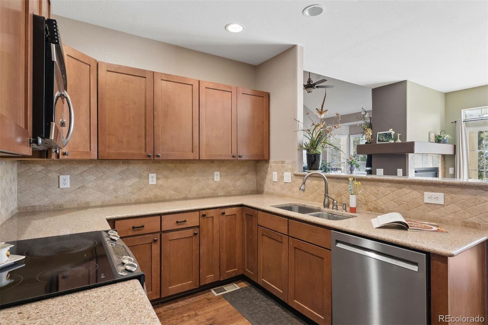 MLS Image #15 for 854  ironspur court,castle rock, Colorado