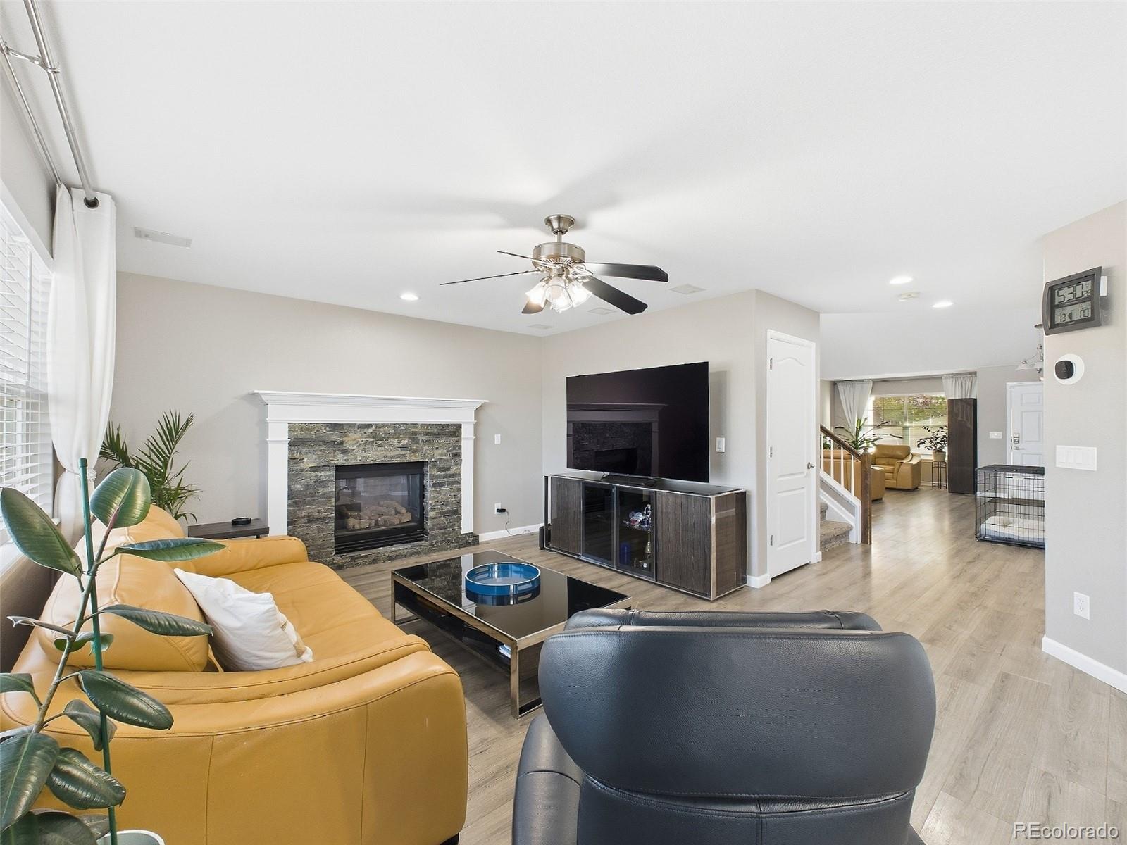 MLS Image #4 for 24339 e kansas circle,aurora, Colorado
