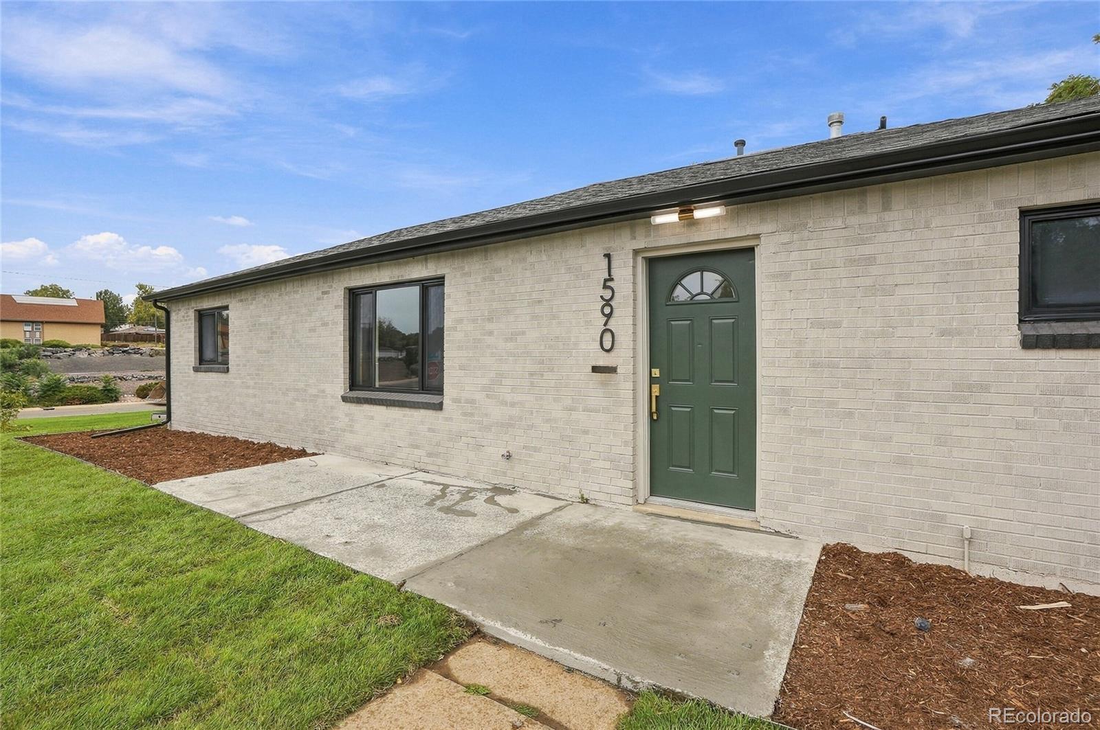 MLS Image #3 for 1590  oak place,thornton, Colorado