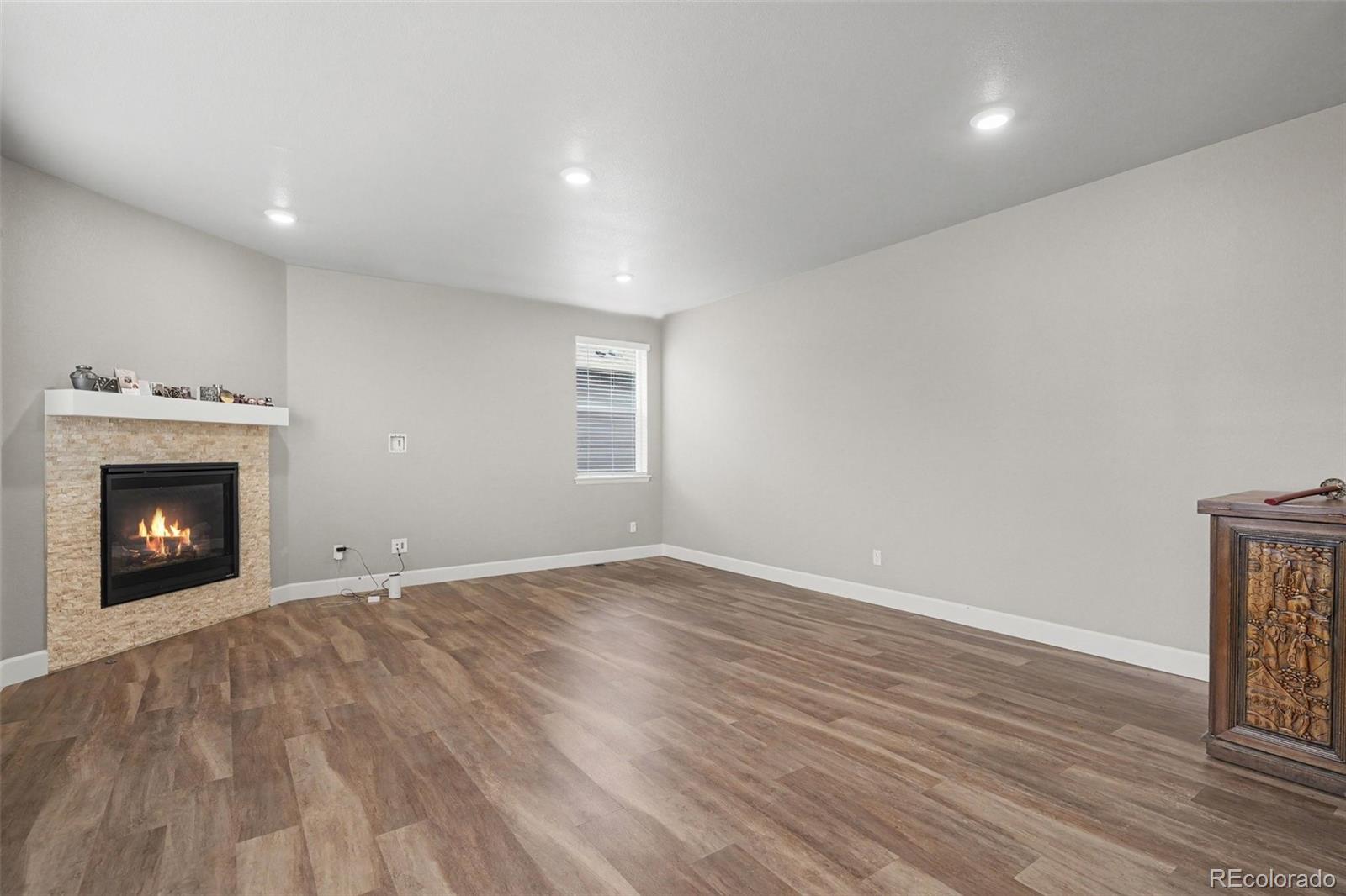 MLS Image #4 for 503  fall river court,brighton, Colorado