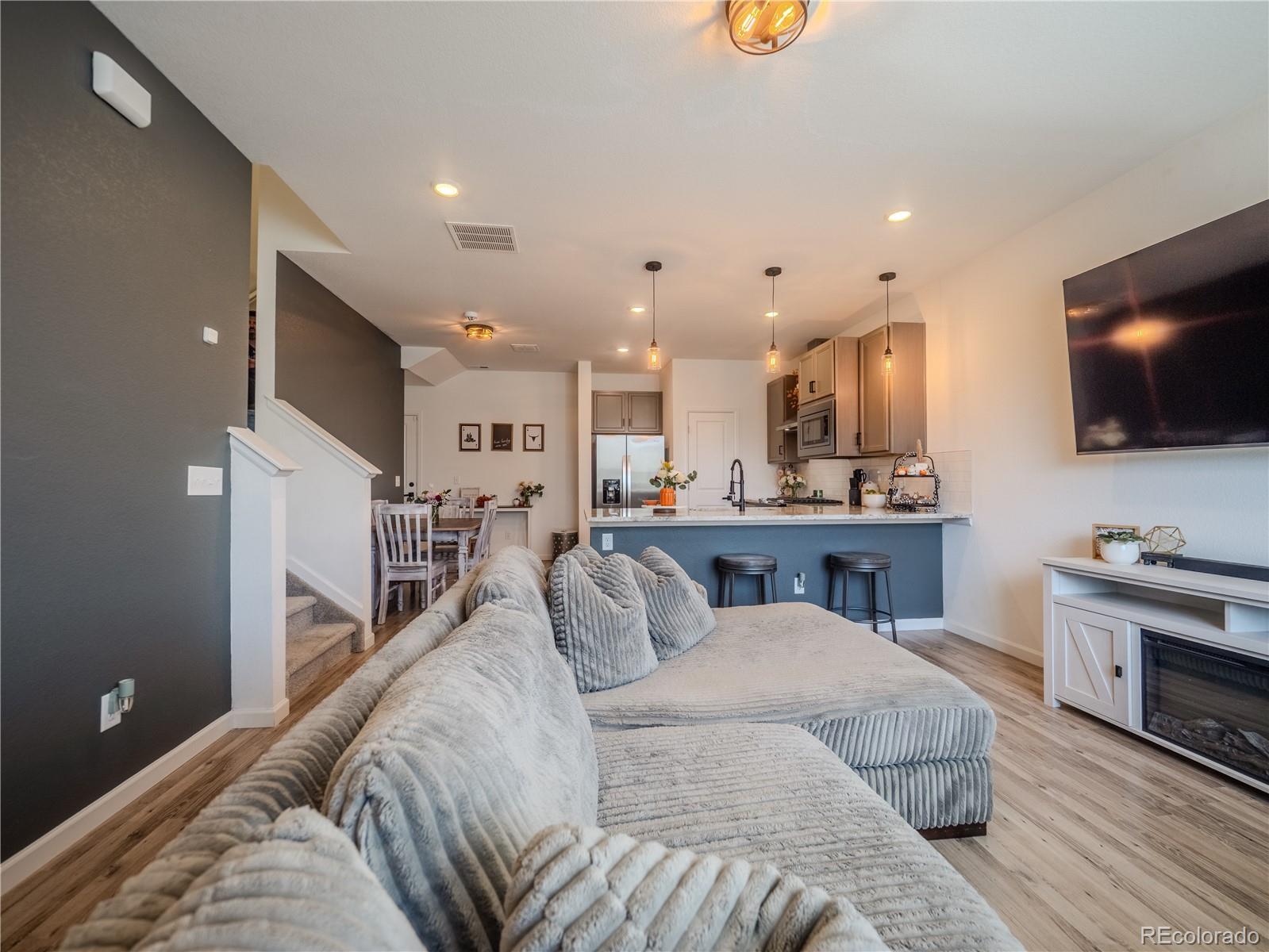 MLS Image #2 for 27473 e 1st place,aurora, Colorado