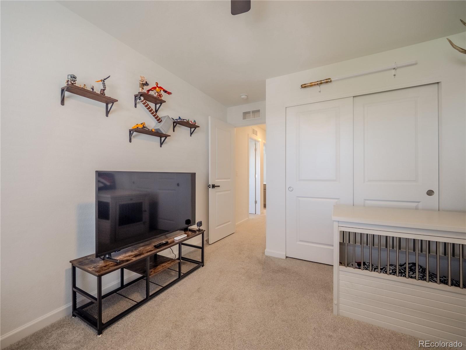 MLS Image #26 for 27473 e 1st place,aurora, Colorado