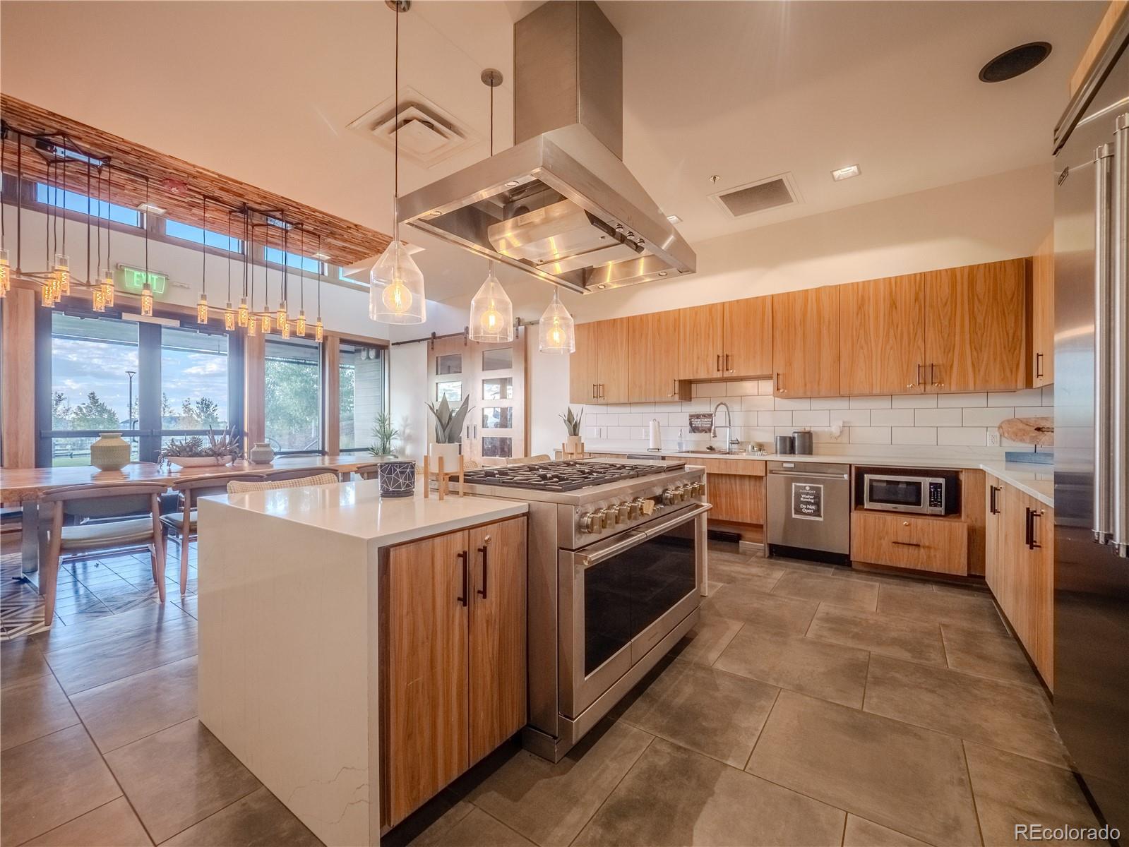MLS Image #41 for 27473 e 1st place,aurora, Colorado