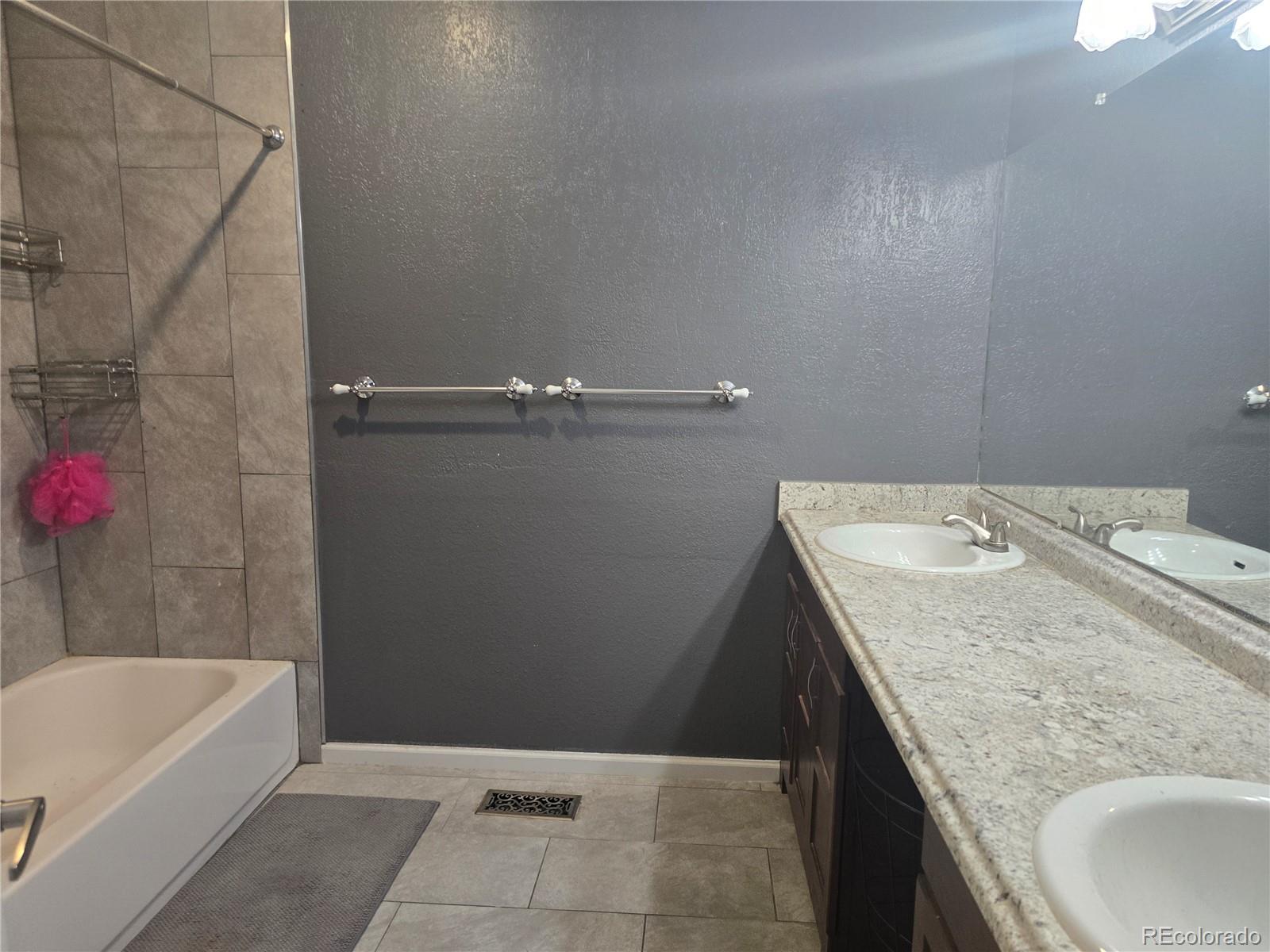 MLS Image #10 for 8304 s everett way,littleton, Colorado