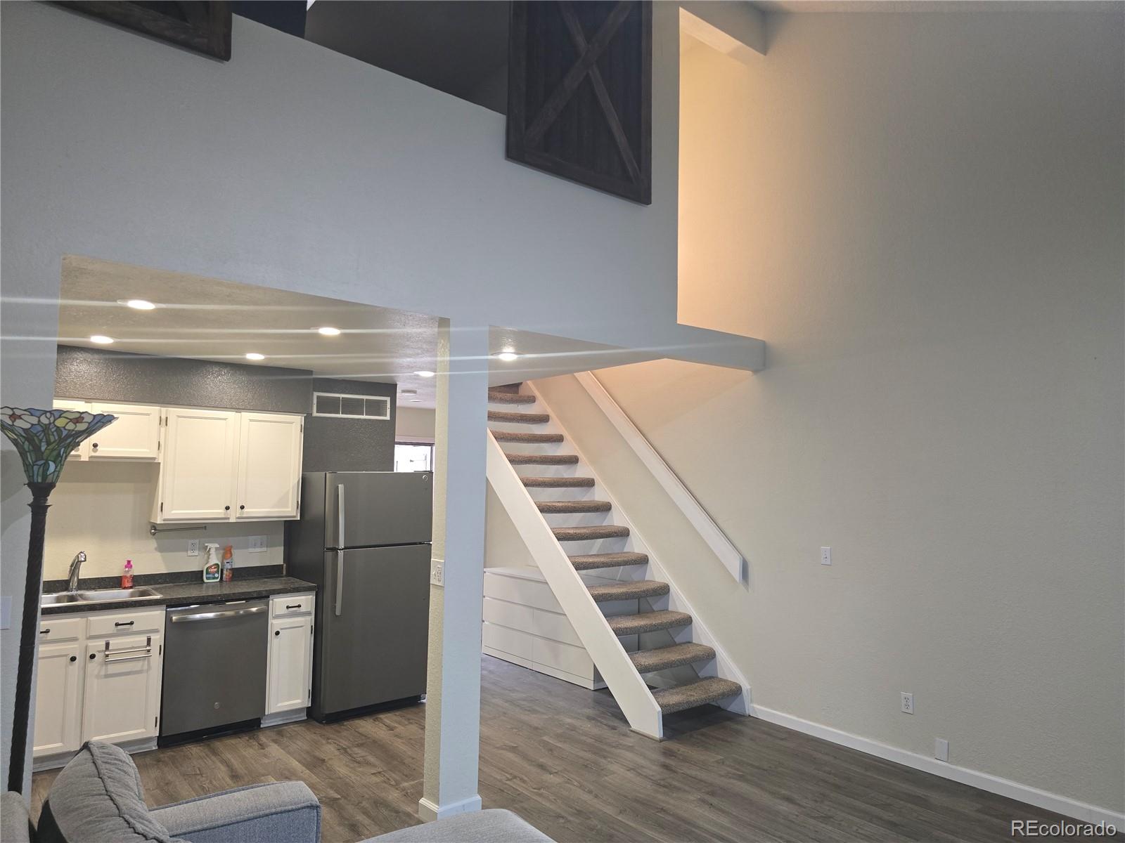 MLS Image #3 for 8304 s everett way,littleton, Colorado