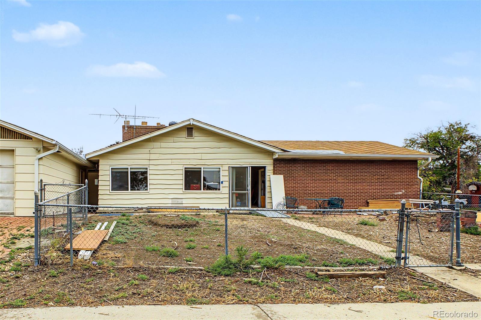 MLS Image #3 for 8111  chase drive,arvada, Colorado