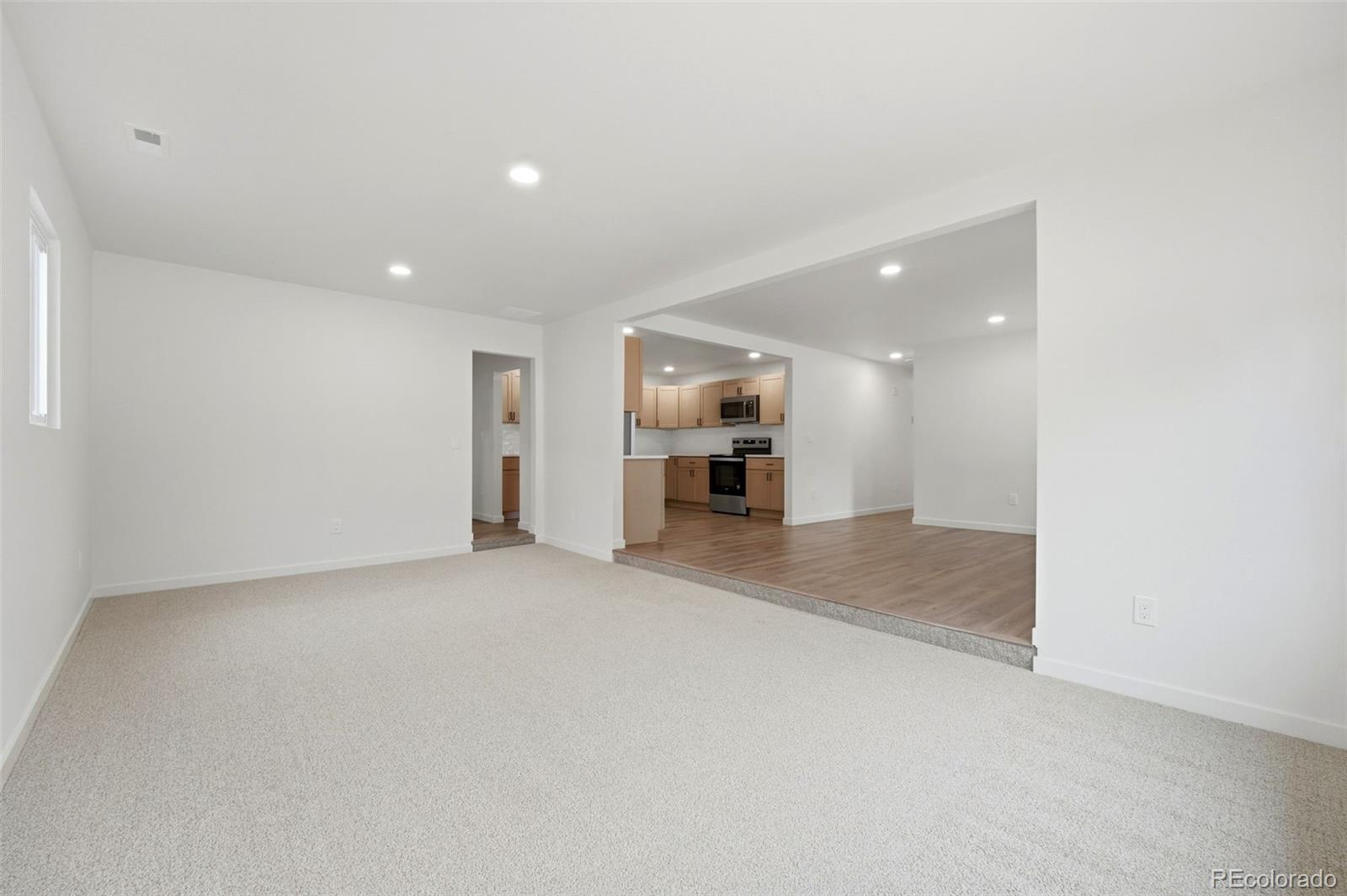 MLS Image #6 for 1419  11th avenue,longmont, Colorado
