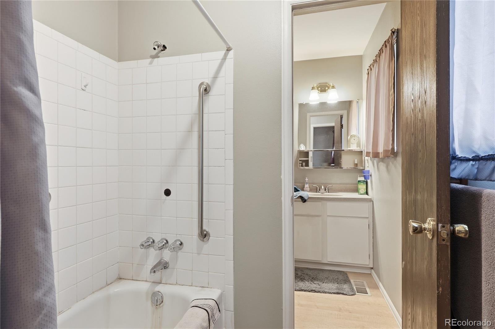 MLS Image #15 for 4326 s zinnia street,morrison, Colorado